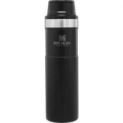 Stanley Water bottles and hydration packs Classic Trigger-Action Travel Mug 20 oz