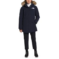 The North Face Winter jackets Women's Outerboroughs Parka -Deals Outdoors Store NF0A4R3J RG1 hero 1636655609